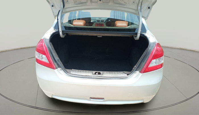 2013 Maruti Swift Dzire ZDI, Diesel, Manual, 1,88,000 km, exterior