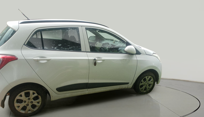 2015 Hyundai Grand i10 SPORTZ 1.2 KAPPA VTVT, Petrol, Manual, 1,46,031 km, exterior