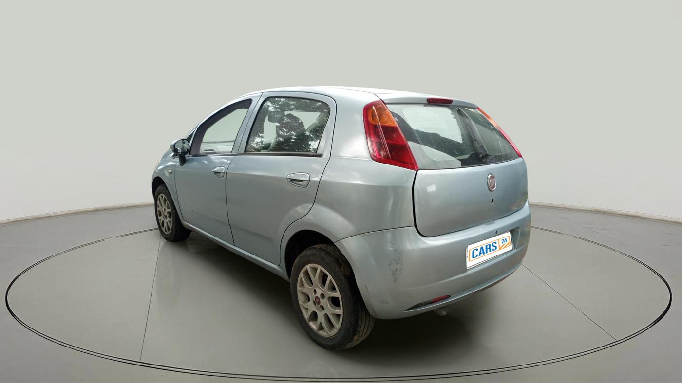 2011 Fiat Grand Punto EMOTION 1.3, Diesel, Manual, 1,04,590 km, exterior