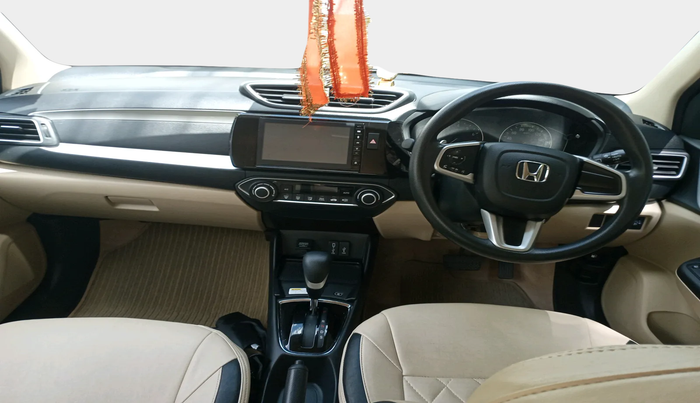 2023 Honda Amaze 1.2L I-VTEC VX CVT, Petrol, Automatic, 9,543 km, interior