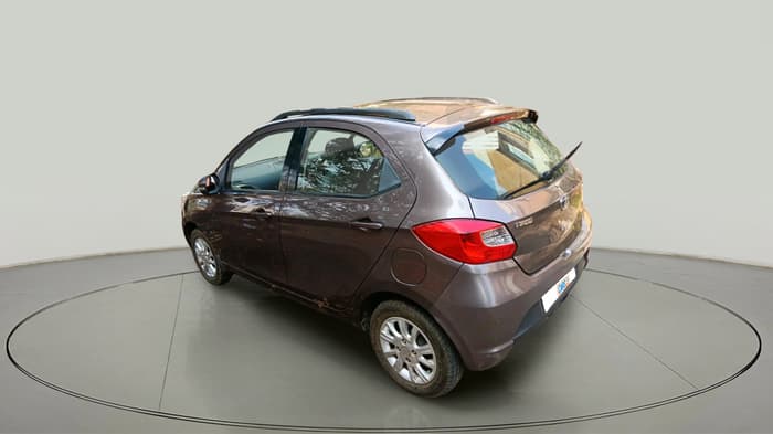 2017 Tata Tiago XZA PETROL, Petrol, Automatic, 1,15,000 km, exterior