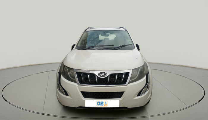 2015 Mahindra XUV500 W10, Diesel, Manual, 1,29,577 km, exterior