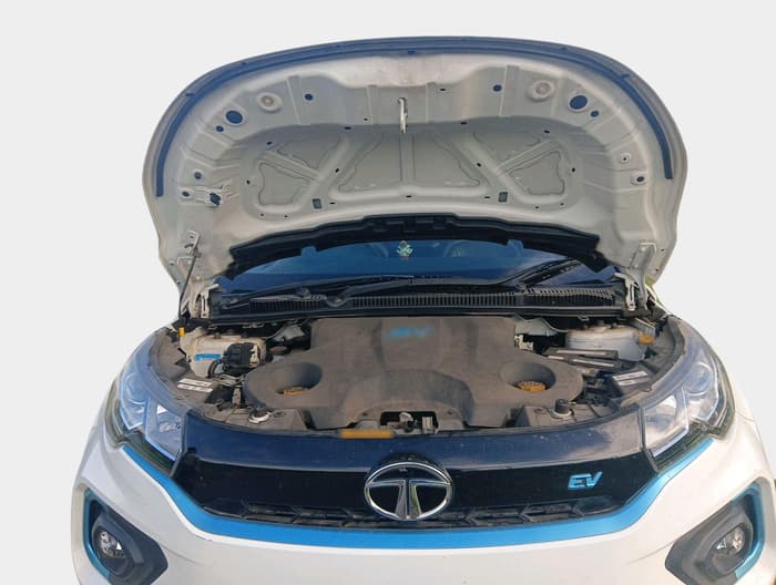 2022 Tata NEXON EV XZ PLUS, Electric, Automatic, 53,950 km, exterior
