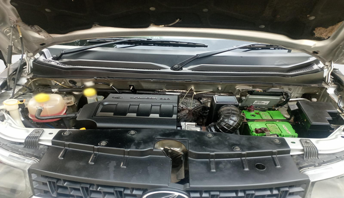 2016 Mahindra Kuv100 K8 5 STR, Petrol, Manual, 33,155 km, exterior