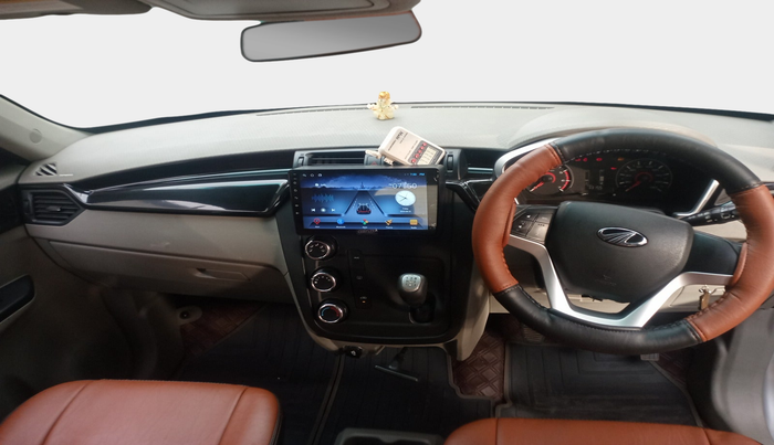 2016 Mahindra Kuv100 K8 5 STR, Petrol, Manual, 33,155 km, interior