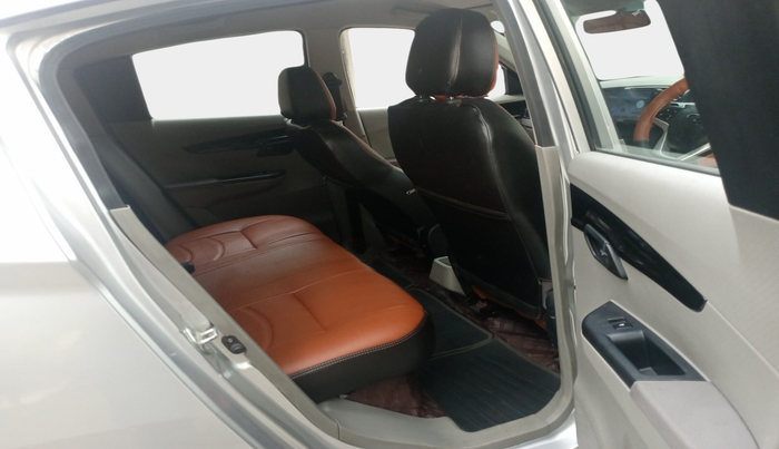 2016 Mahindra Kuv100 K8 5 STR, Petrol, Manual, 33,155 km, interior
