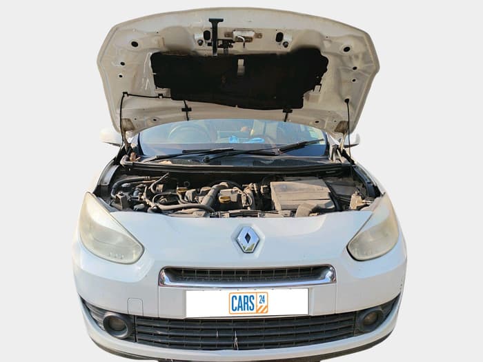 2011 Renault Fluence 1.5 E2, Diesel, Manual, 1,56,201 km, exterior