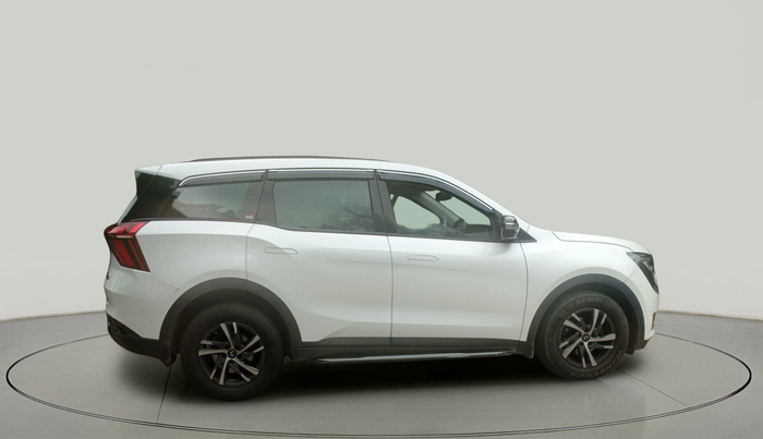 2023 Mahindra XUV700 AX 5 D AT 7 STR, Diesel, Automatic, 86,038 km, exterior