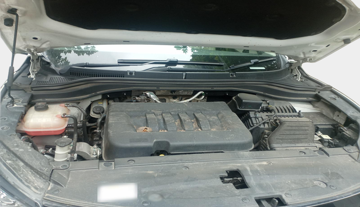2023 Mahindra XUV700 AX 5 D AT 7 STR, Diesel, Automatic, 86,038 km, exterior