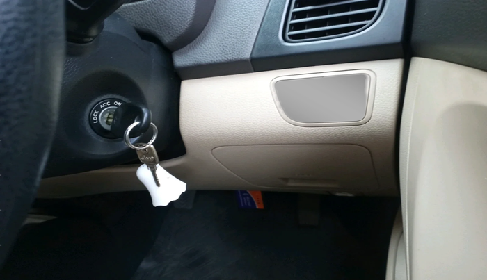 2017 Hyundai Eon MAGNA +, Petrol, Manual, 49,892 km, interior