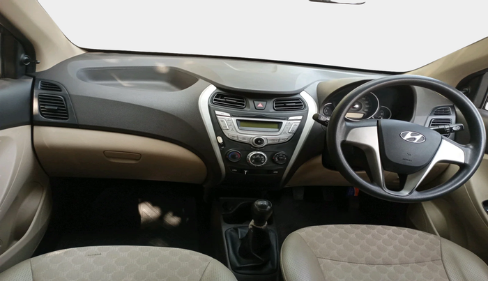 2017 Hyundai Eon MAGNA +, Petrol, Manual, 49,892 km, interior