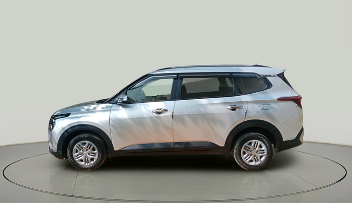 2022 KIA CARENS PRESTIGE 1.5 PETROL 7 STR, Petrol, Manual, 30,881 km, exterior