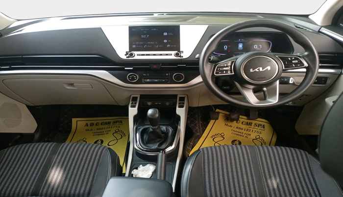 2022 KIA CARENS PRESTIGE 1.5 PETROL 7 STR, Petrol, Manual, 30,881 km, interior