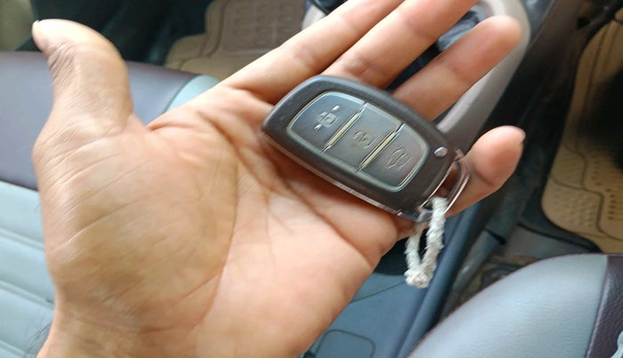 2013 Hyundai Grand i10 ASTA 1.1 CRDI (O), Diesel, Manual, 1,58,886 km, interior