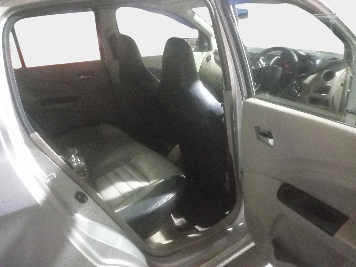 2014 Maruti Celerio VXI, Petrol, Manual, 1,11,733 km, interior