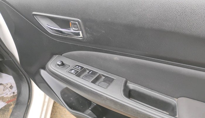 2020 Maruti Swift VXI, Petrol, Manual, 59,776 km, interior