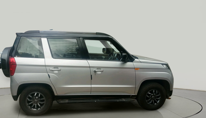 2017 Mahindra TUV300 T10, Diesel, Manual, 85,046 km, exterior