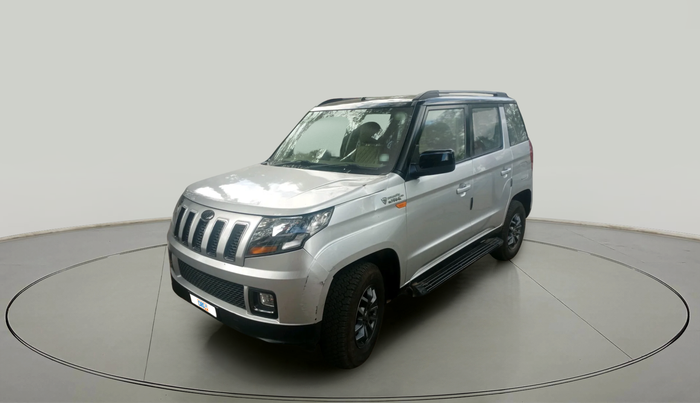 2017 Mahindra TUV300 T10, Diesel, Manual, 85,046 km, exterior