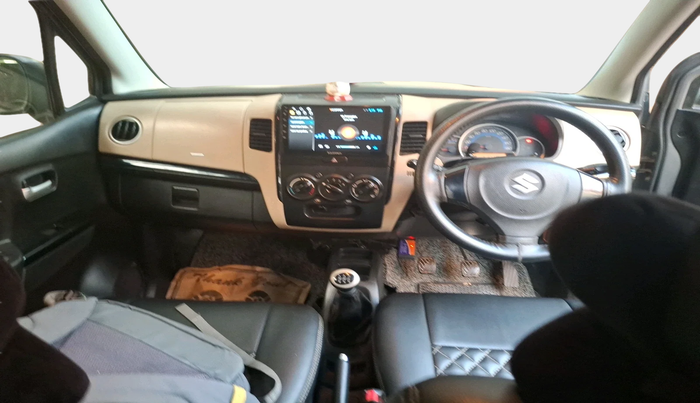 2017 Maruti Wagon R 1.0 VXI, Petrol, Manual, 84,726 km, interior