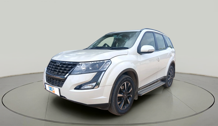 2018 Mahindra XUV500 W11 AT, Diesel, Automatic, 72,303 km, exterior