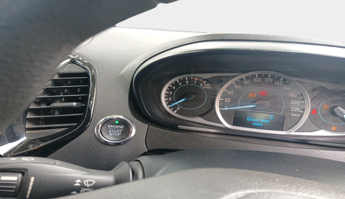 2019 Ford New Figo TITANIUM 1.2 PETROL MT, Petrol, Manual, 73,403 km, interior