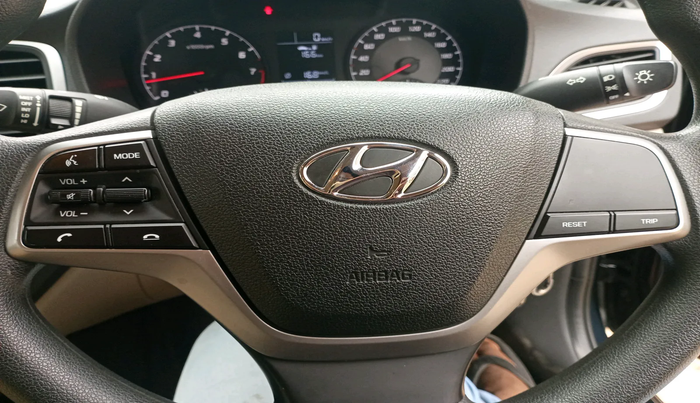 2022 Hyundai Verna S PLUS 1.5 VTVT, Petrol, Manual, 37,147 km, interior