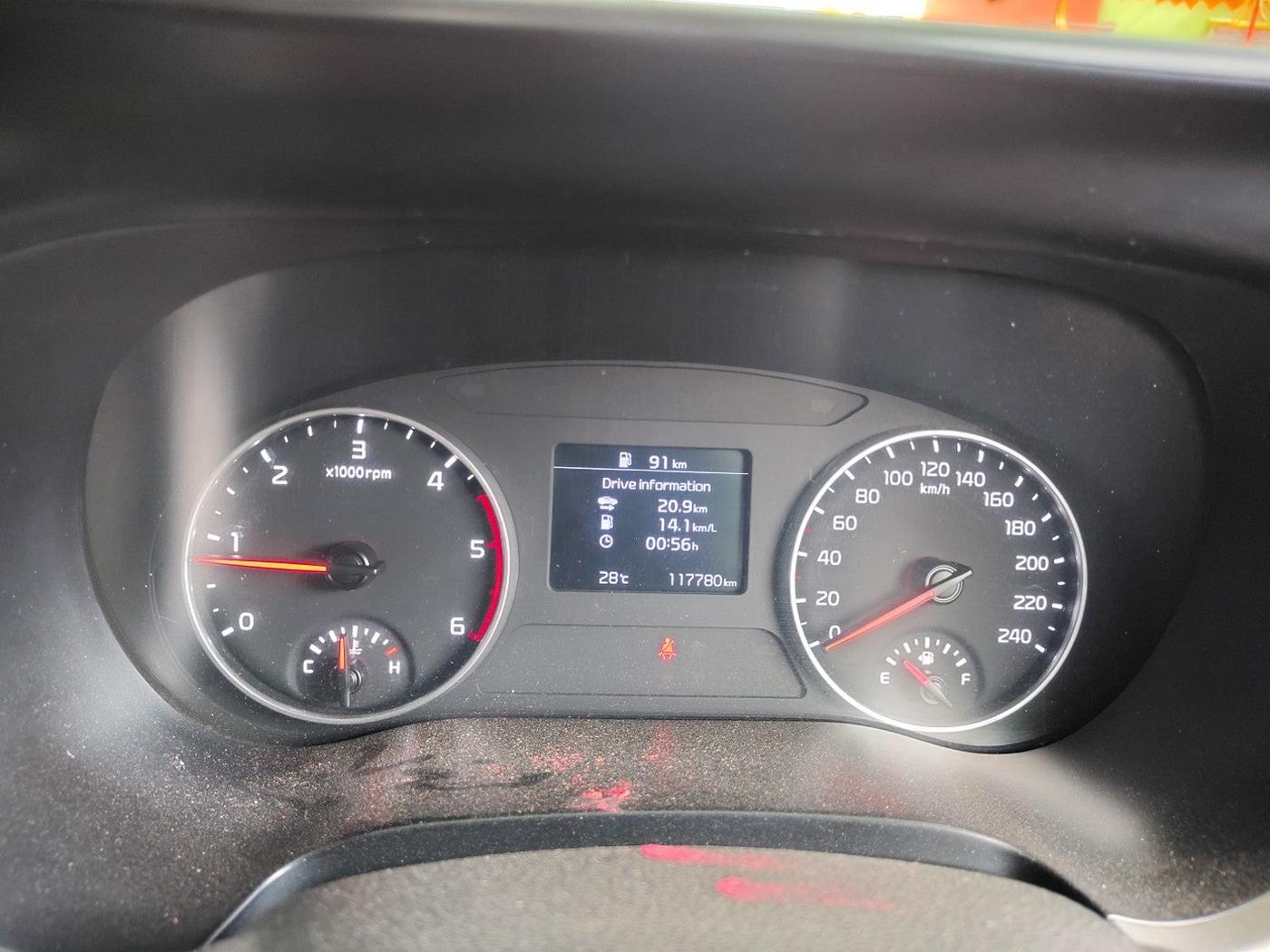 2021 KIA SELTOS HTE 1.5 DIESEL, Diesel, Manual, 1,24,000 km, interior