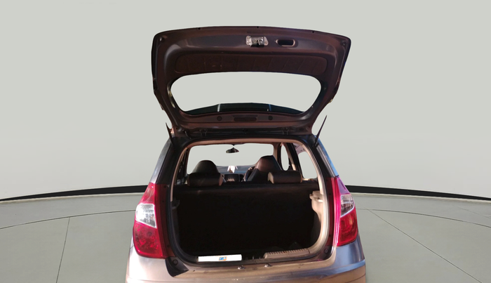 2013 Hyundai i10 SPORTZ 1.2, Petrol, Manual, 99,912 km, exterior