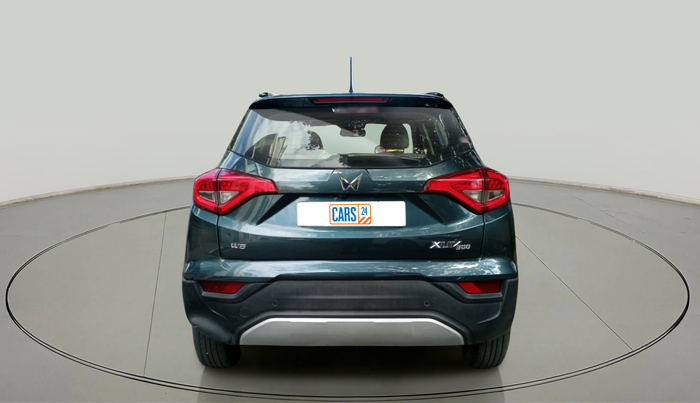 2023 Mahindra XUV300 W8 (O) 1.2 PETROL, Petrol, Manual, 39,091 km, exterior