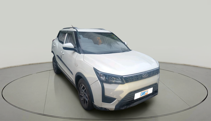 2021 Mahindra XUV300 W4 1.5 DIESEL, Diesel, Manual, 66,827 km, exterior