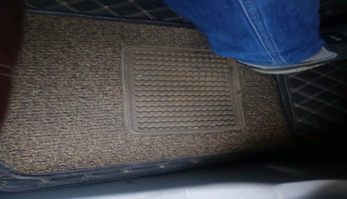 2021 Mahindra XUV300 W4 1.5 DIESEL, Diesel, Manual, 66,827 km, interior