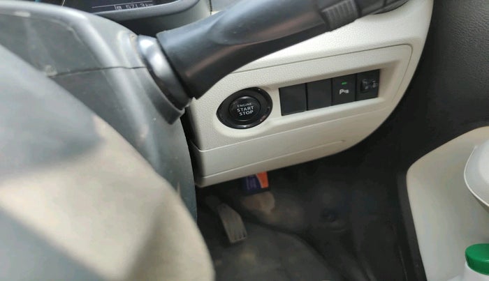 2017 Maruti IGNIS ZETA 1.2, Petrol, Manual, 1,41,043 km, interior