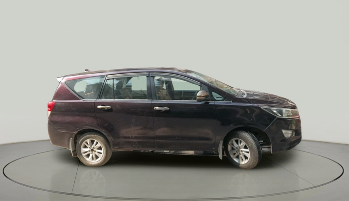 2017 Toyota Innova Crysta 2.4 GX 7 STR, Diesel, Manual, 1,60,348 km, exterior