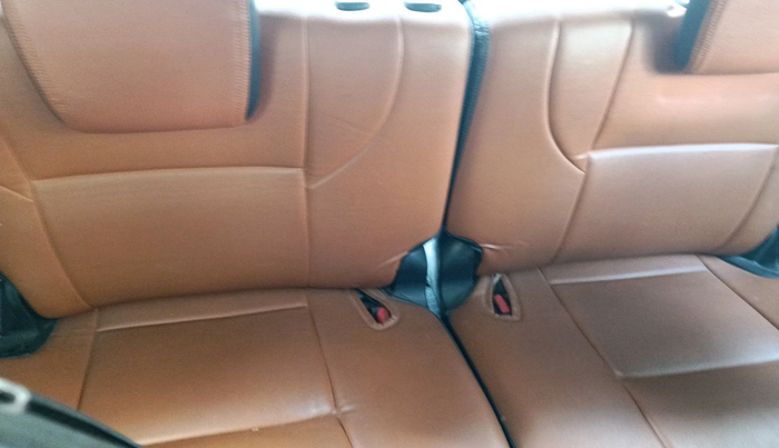 2017 Toyota Innova Crysta 2.4 GX 7 STR, Diesel, Manual, 1,60,348 km, interior