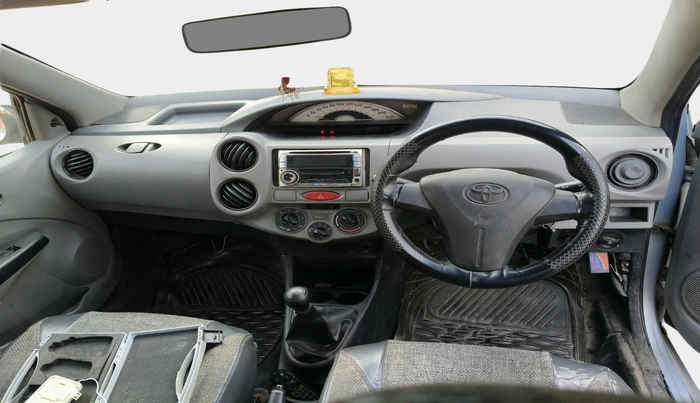 2011 Toyota Etios G, Petrol, Manual, 1,33,350 km, interior