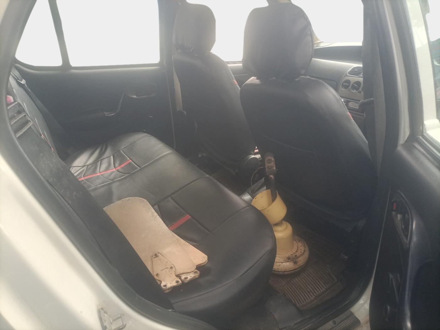 2016 Tata Indigo ECS GLS, Petrol, Manual, 65,950 km, interior