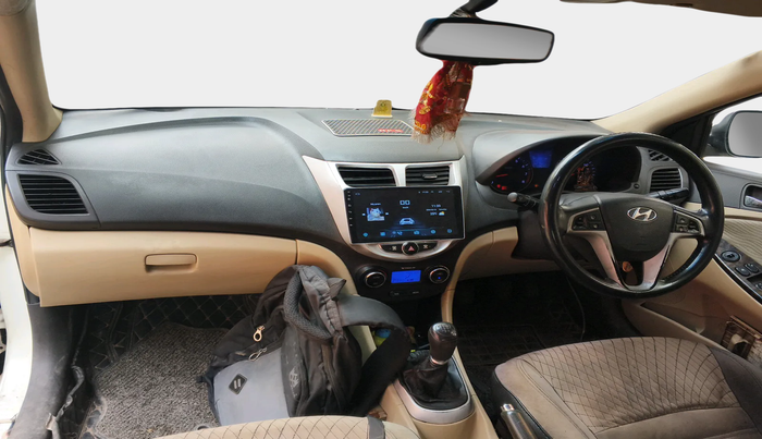 2013 Hyundai Verna FLUIDIC 1.6 VTVT EX, Petrol, Manual, 82,685 km, interior