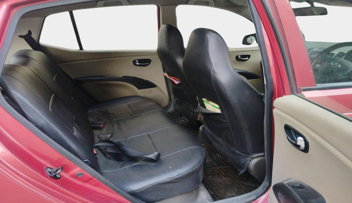 2011 Hyundai i10 MAGNA 1.1, Petrol, Manual, 64,384 km, interior