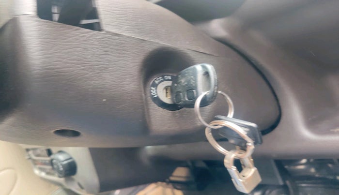 2013 Hyundai Santro Xing GL, Petrol, Manual, 1,11,593 km, interior