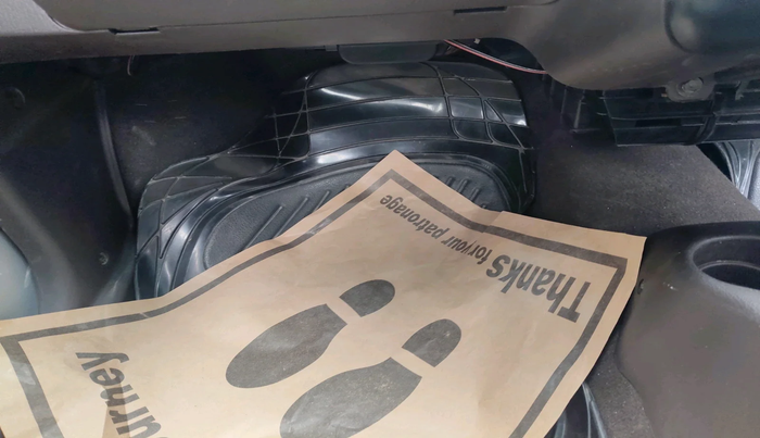 2013 Hyundai Santro Xing GL, Petrol, Manual, 1,11,593 km, interior