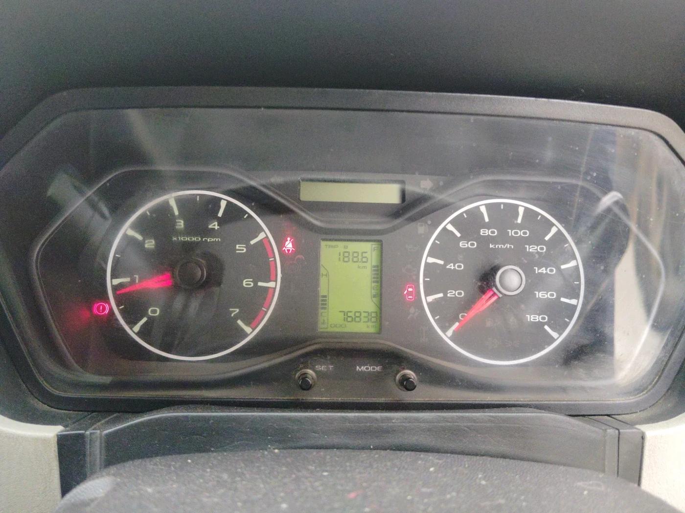2020 Mahindra Scorpio S5, Diesel, Manual, 76,838 km, interior