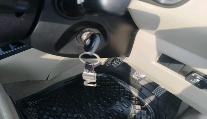 2018 Maruti Dzire VXI, Petrol, Manual, 97,137 km, interior