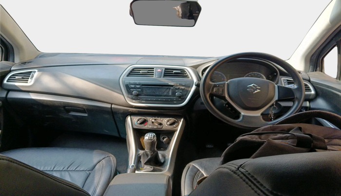 2016 Maruti S Cross DELTA 1.3, Diesel, Manual, 36,358 km, interior