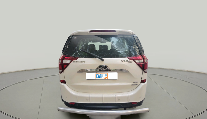 2018 Mahindra XUV500 W11 (O) AWD AT, Diesel, Automatic, 1,30,676 km, exterior