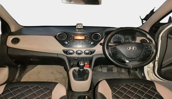 2015 Hyundai Grand i10 SPORTZ 1.2 KAPPA VTVT, Petrol, Manual, 74,302 km, interior