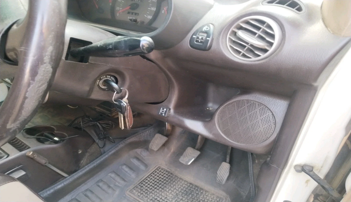 2011 Hyundai Santro Xing GL, Petrol, Manual, 1,95,680 km, interior