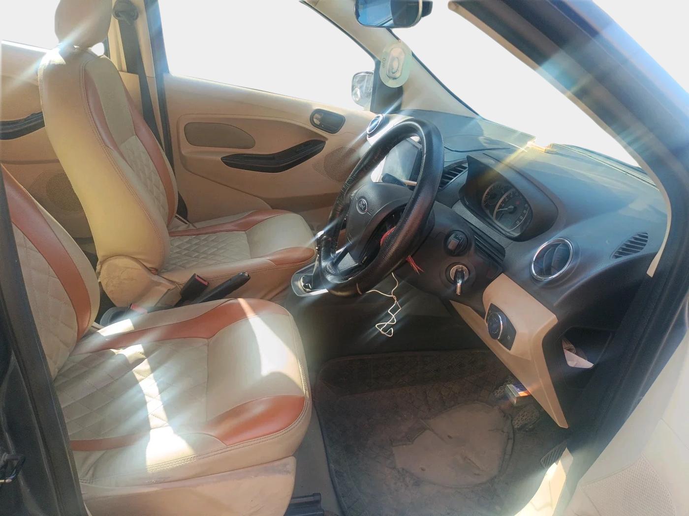 2016 Ford Figo Aspire TREND 1.2 PETROL, Petrol, Manual, 1,15,649 km, interior