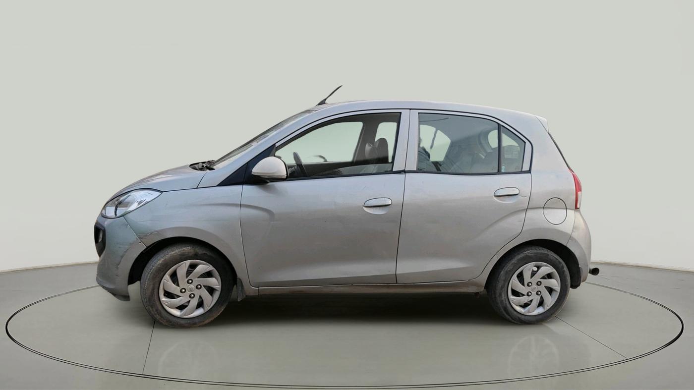 2018 Hyundai NEW SANTRO SPORTZ CNG, CNG, Manual, 1,04,452 km, exterior