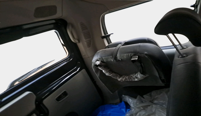 2019 Mahindra Scorpio S9, Diesel, Manual, 52,728 km, interior