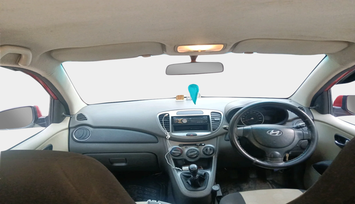 2011 Hyundai i10 MAGNA 1.1, Petrol, Manual, 94,333 km, interior